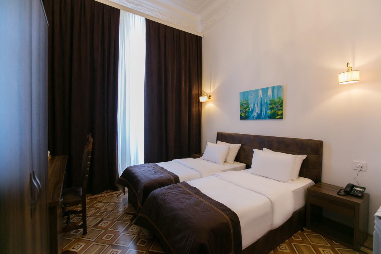 באקו Malakhan Hotel מראה חיצוני תמונה