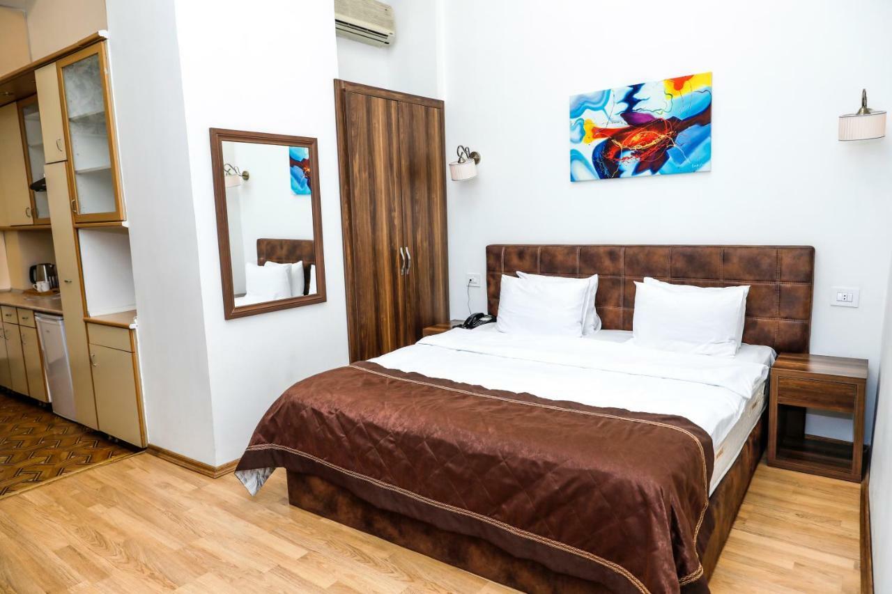 באקו Malakhan Hotel מראה חיצוני תמונה