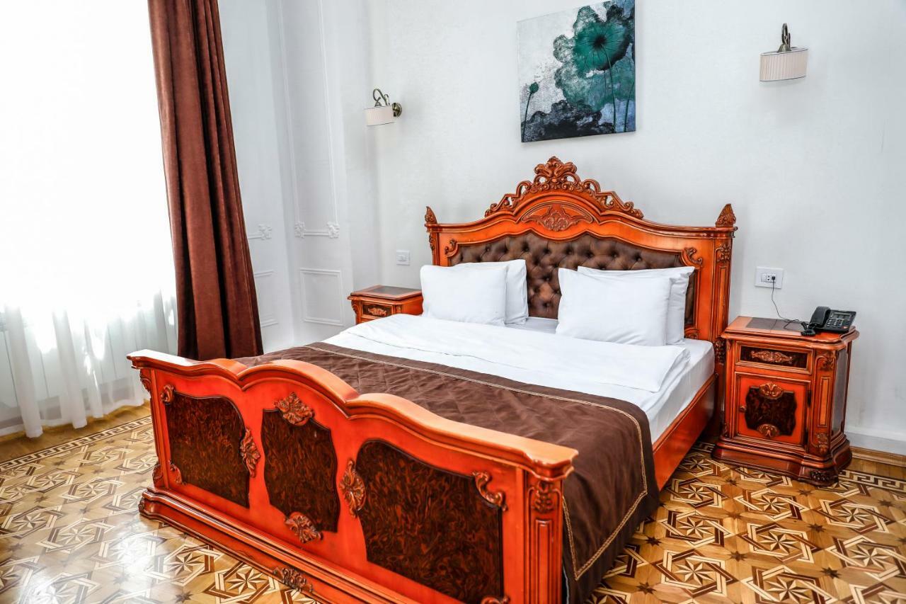 באקו Malakhan Hotel מראה חיצוני תמונה