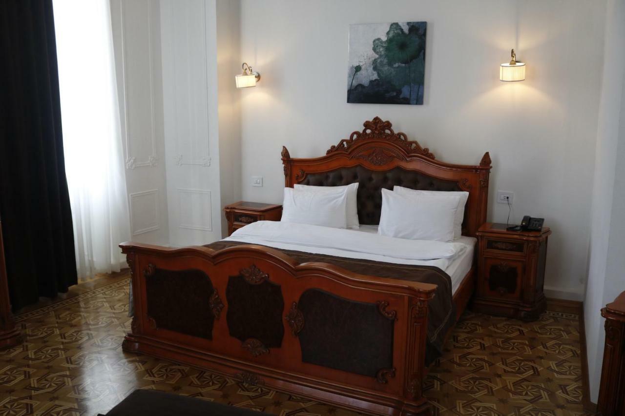 באקו Malakhan Hotel מראה חיצוני תמונה