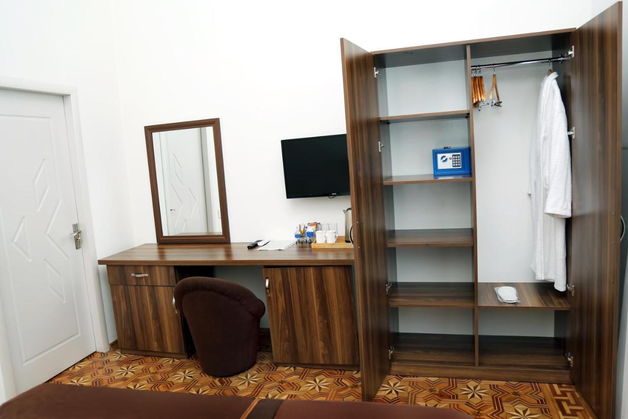 באקו Malakhan Hotel מראה חיצוני תמונה